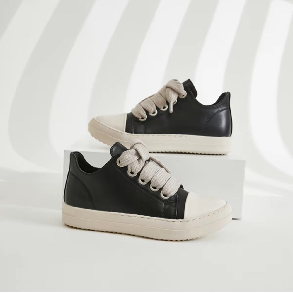 Rick owens low top with oversized shoe laces
